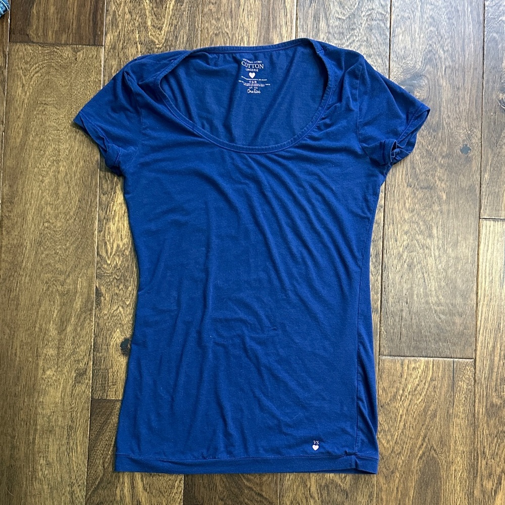 Victoria’s Secret 80% Cotton Sleep Shirt Size M